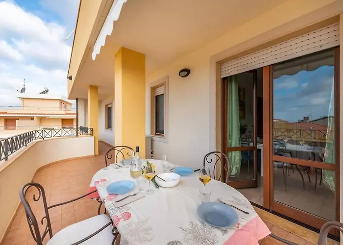 Comfortable Flat Near Lägenhet *