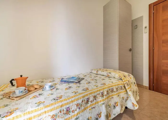 Lägenhet Comfortable Flat Near *