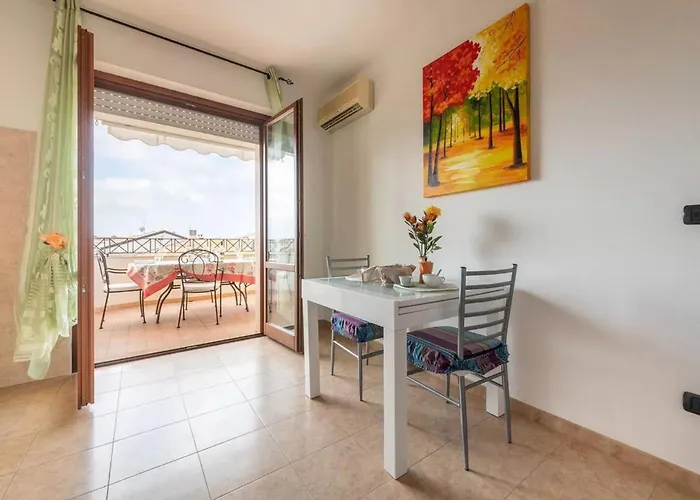 Lägenhet Comfortable Flat Near